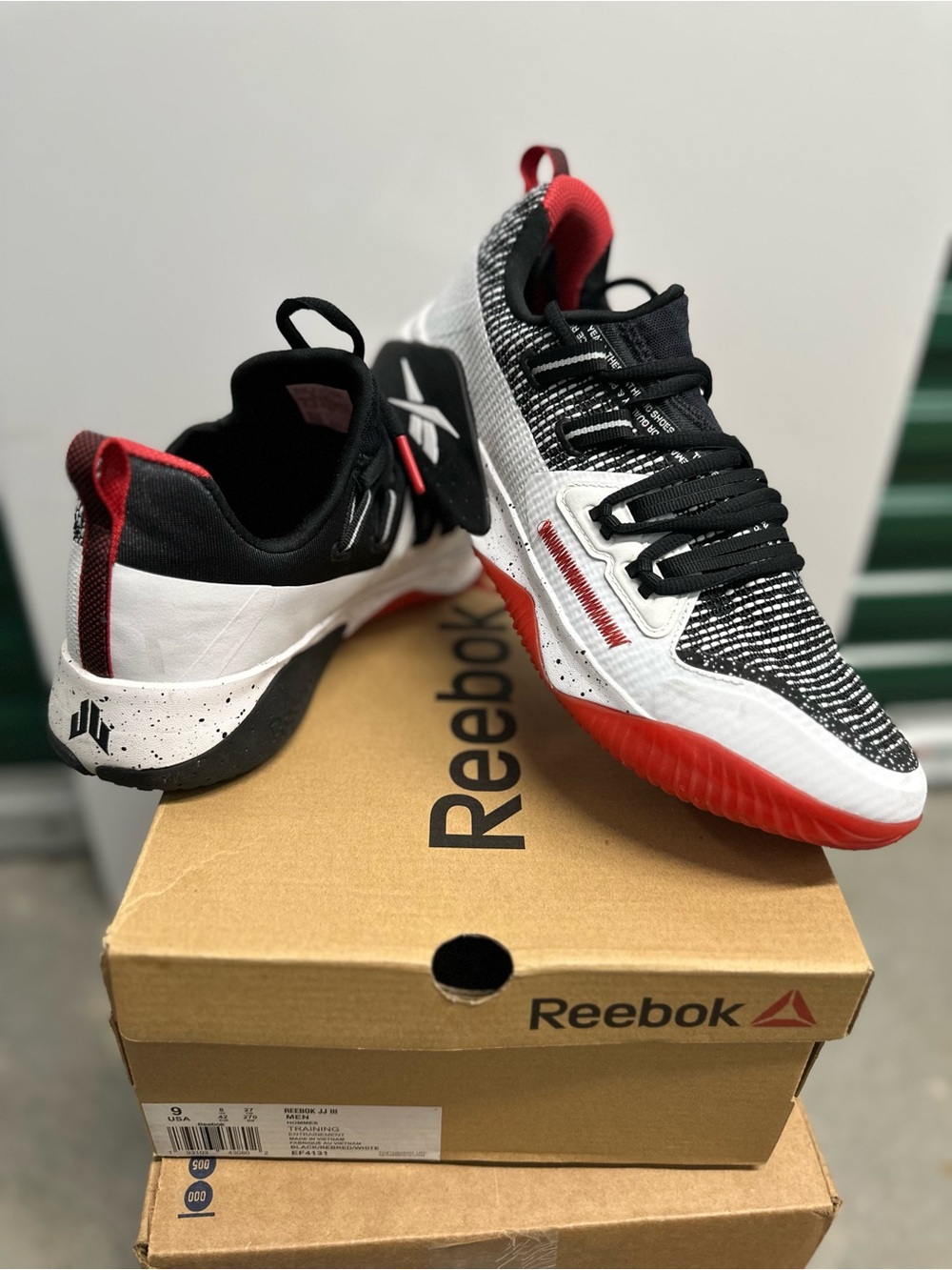 Reebok JJ III Black, White & Red sneakers Mens size 9
